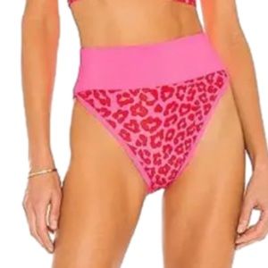 NWT- BEACH RIOT x Revolve Emmy Bikini Bottom in Famous High Risk Red Leopard